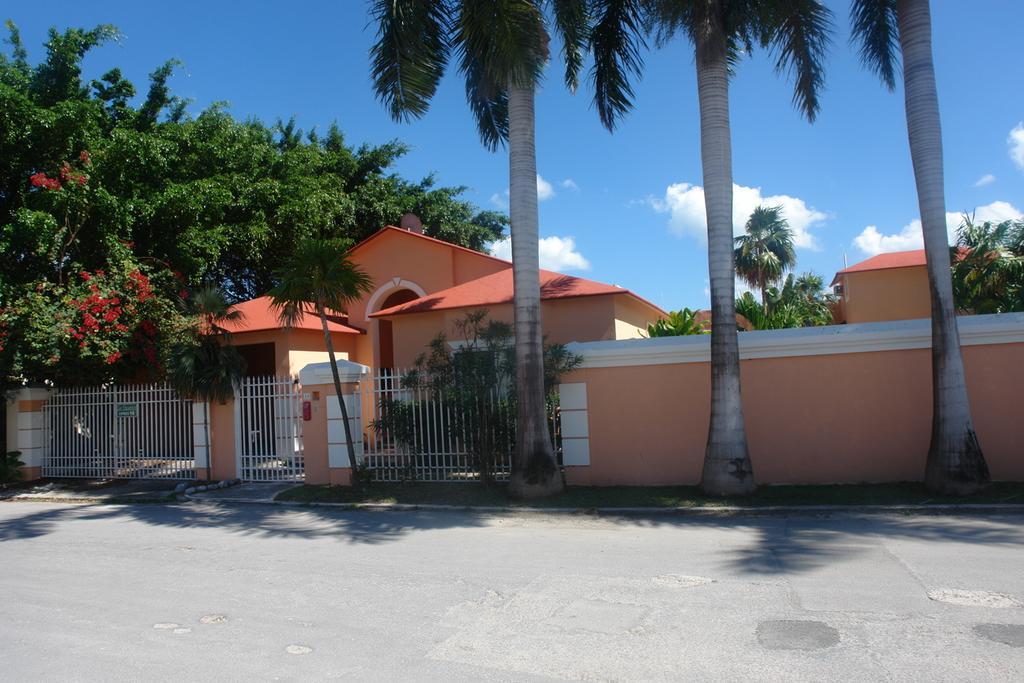 Residencia Los Encantos Канкун Екстер'єр фото